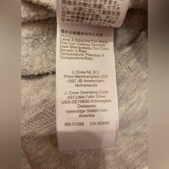 J Crew Woman’s Four Button Mock Neck GraySweater Size Large - Picture 6 of 6